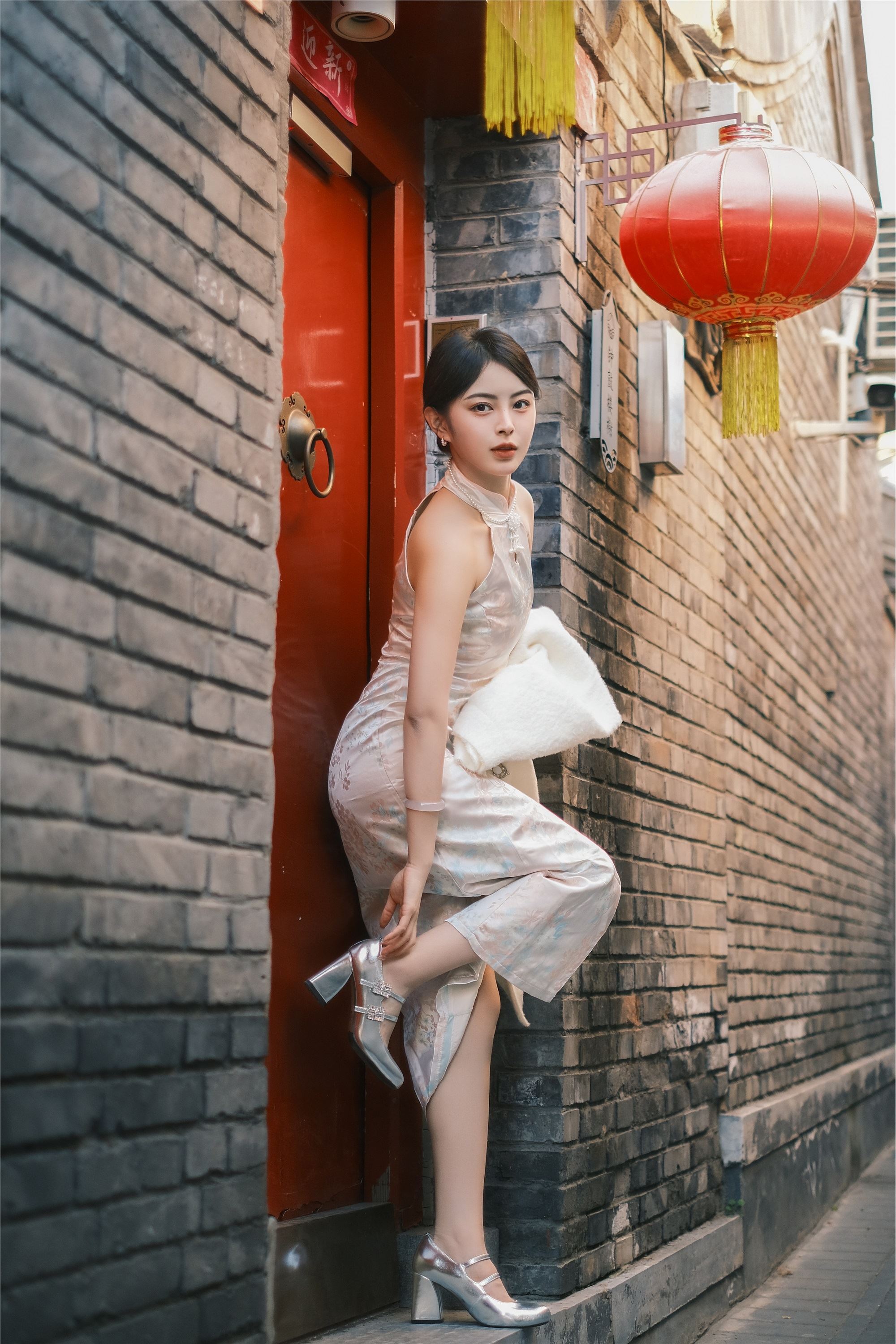 YITUYU艺图语 2025.01.03 庭院深深 胡允恩YooEn